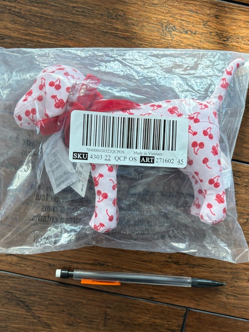 VS pink cherry dog